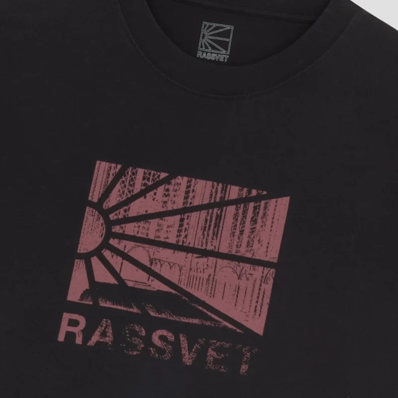 Rassvet (PACCBET) Ray Logo T-Shirt - Black – Bild 3