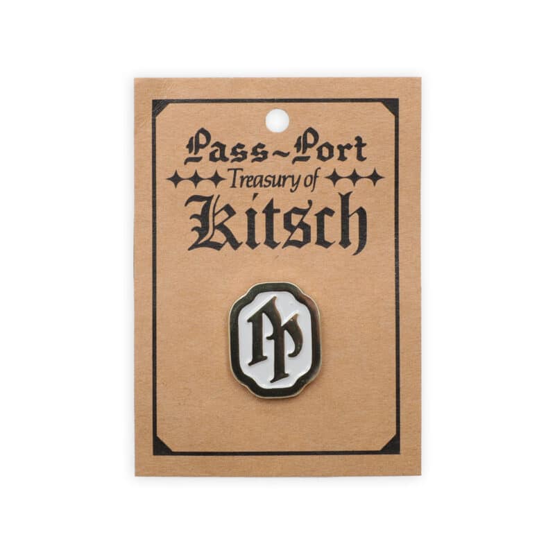 Pass Port Emblematic Pin - Gold / White